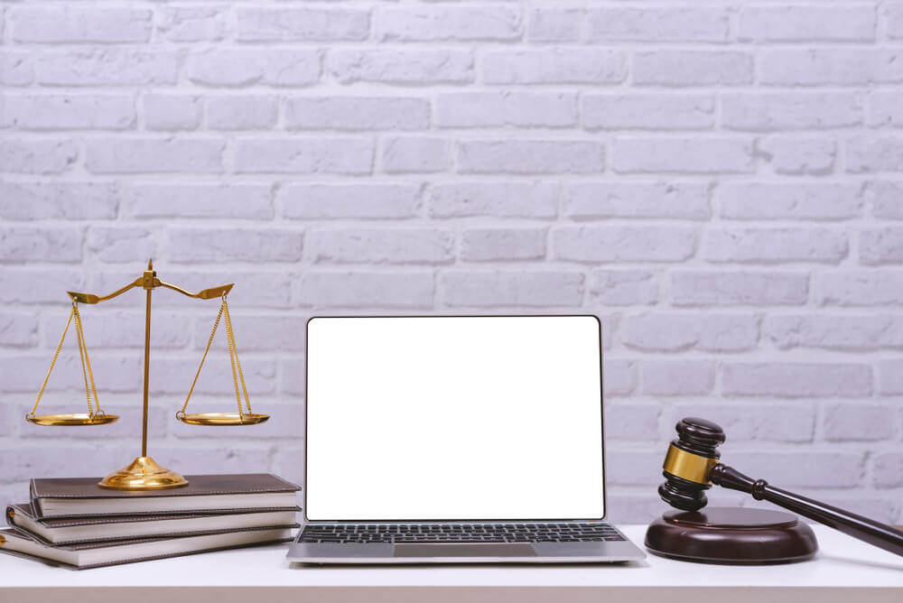 5 TIPS TO OPTIMIZE YOUR LAW BLOG FOR SEO