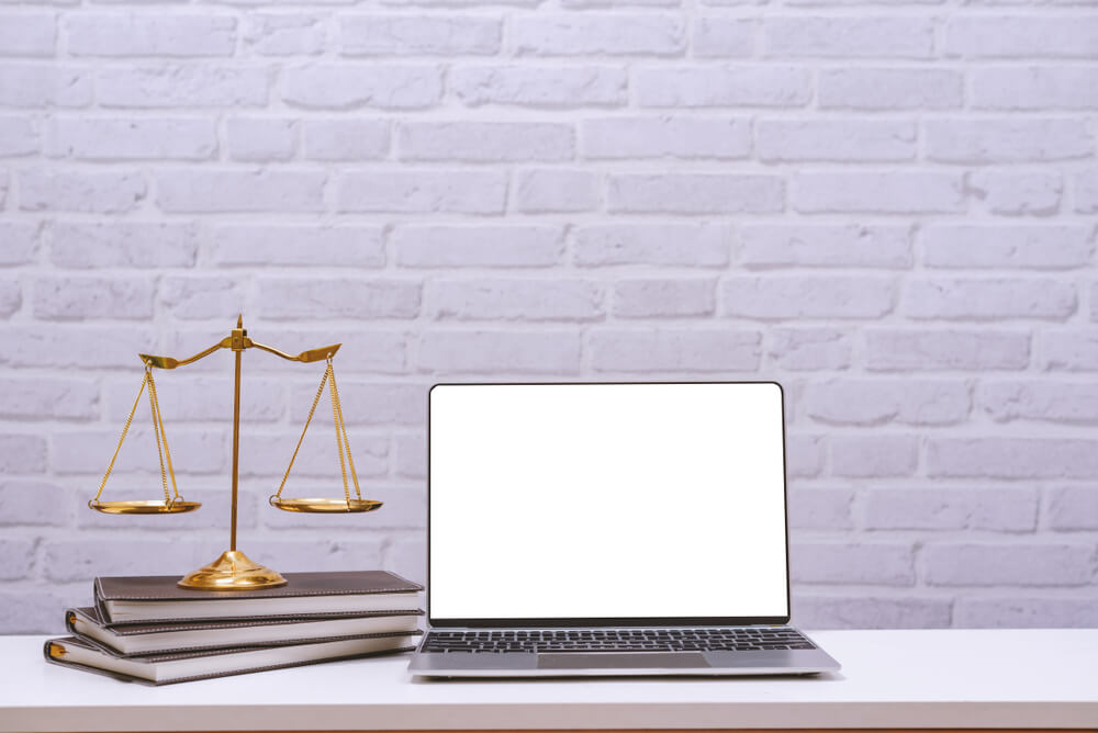 9 Tips for Writing an Effective Law Firm Blog Post